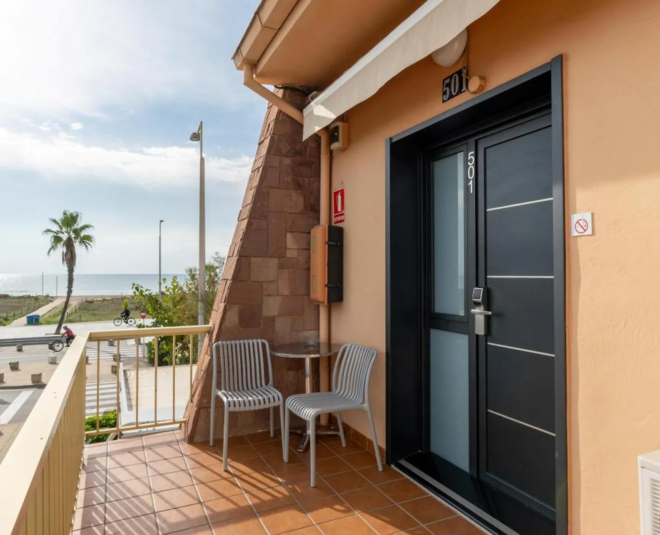 Aparthotel Solifemar Castelldefels 2*,