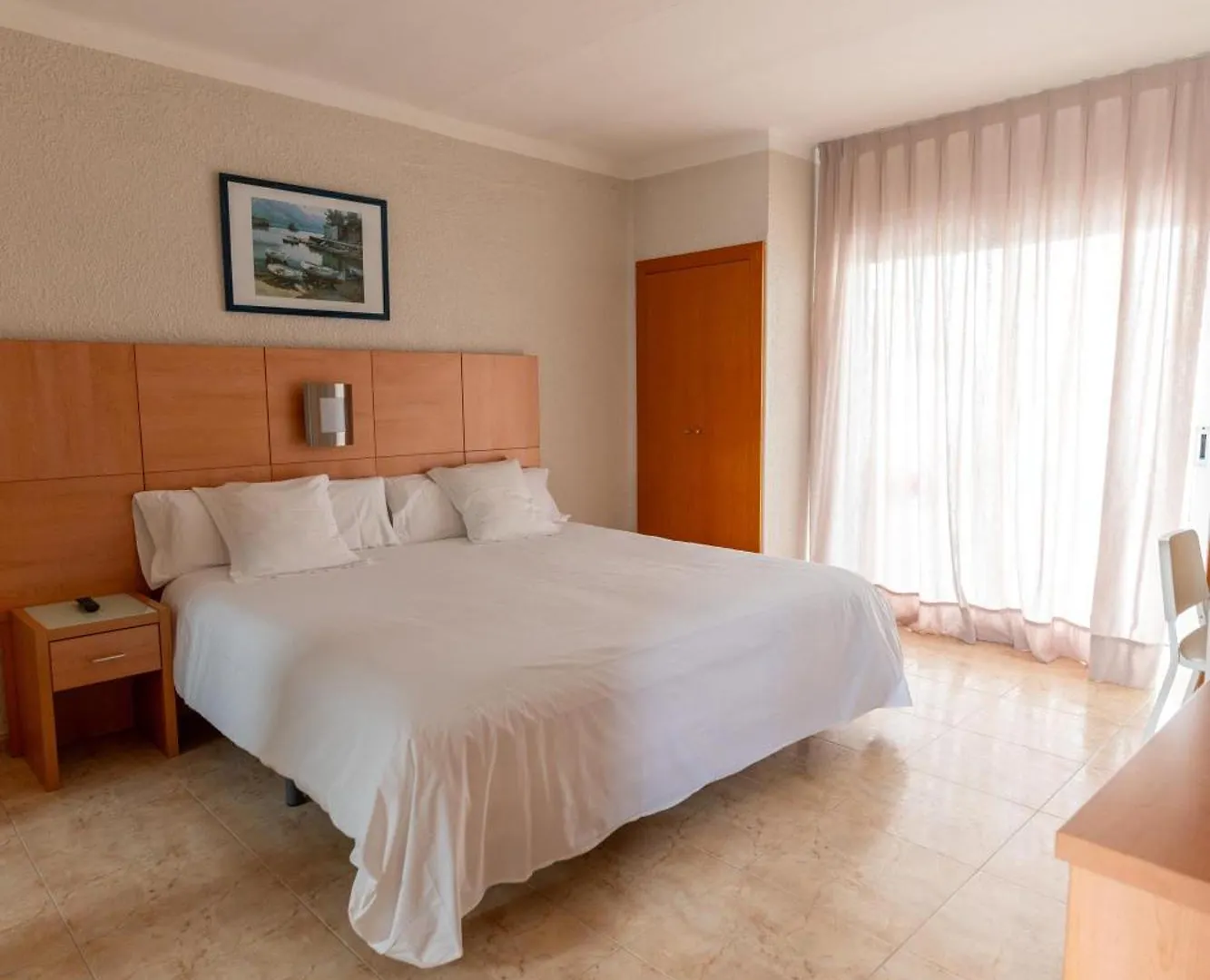 Aparthotel Solifemar Castelldefels